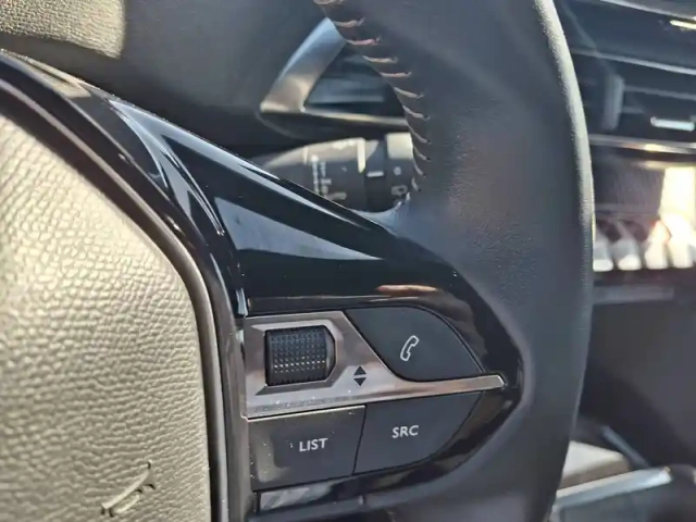 Peugeot 3008 puretech 130ch s&amp;s bvm6 — photo 22