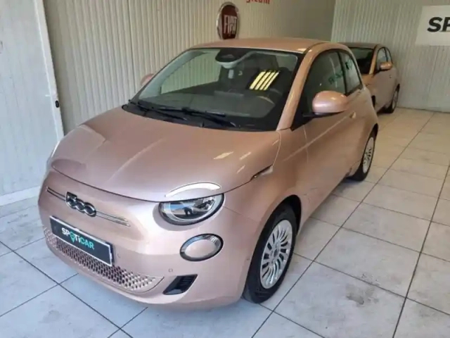 Fiat 500 e 95ch pack confort my24