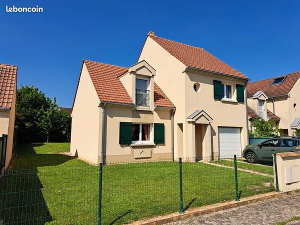 Maison individuelle 102 m² - Quartier Manureva - Jardin 420 m² - Excellent état