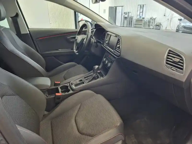 Seat Leon 1.5 tsi 150 start/stop act dsg7 — photo 14
