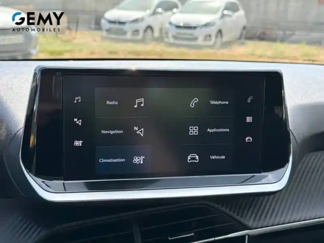 Peugeot 208 puretech 75 s&amp;s bvm5 — photo 13