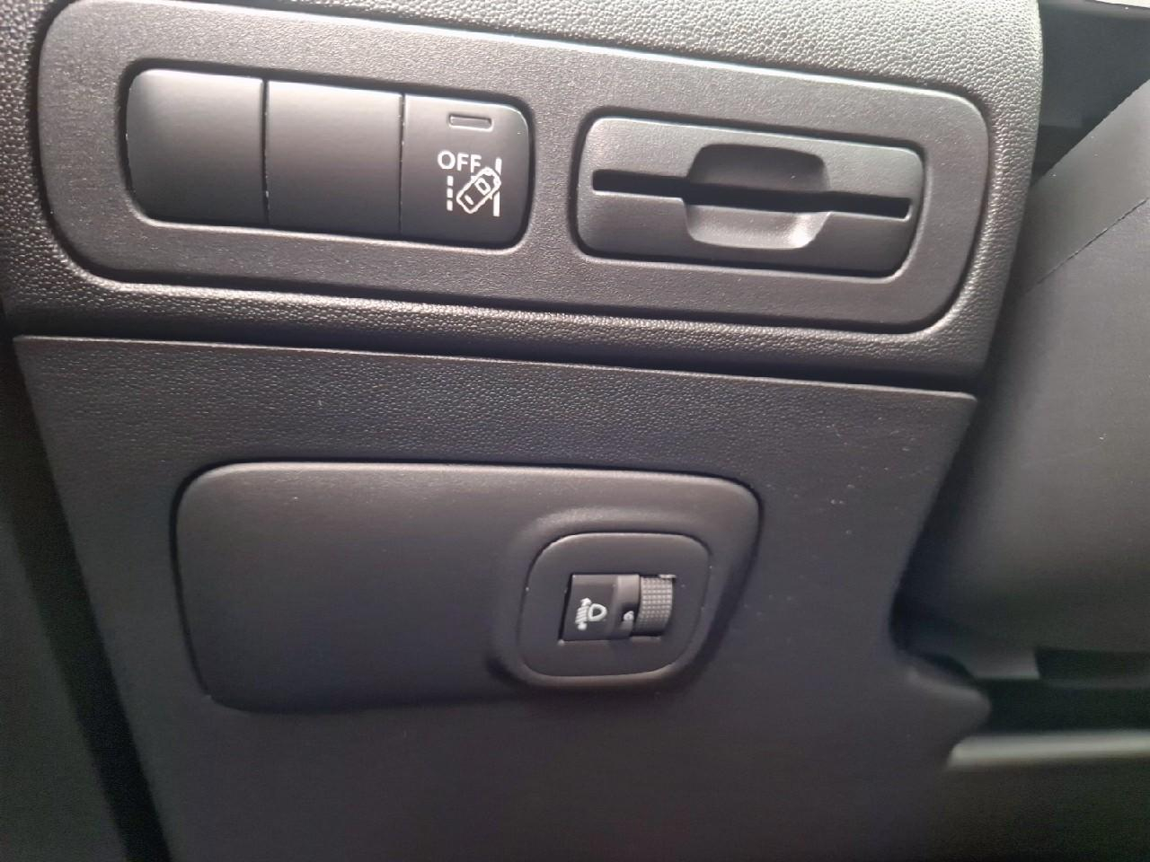 Citroën C3 Aircross puretech 110ch s&s shine — photo 18