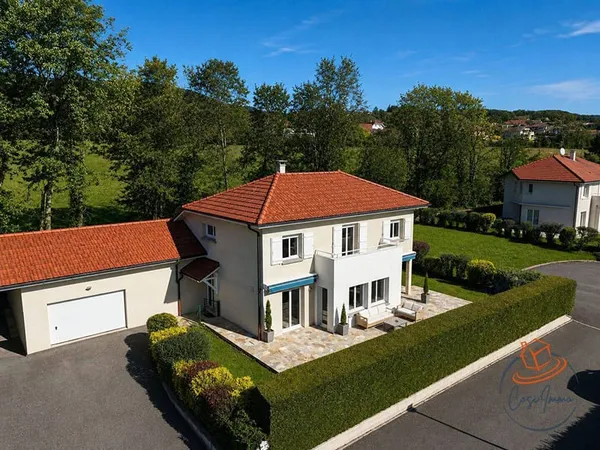 Maison 6 pièces 168 m²