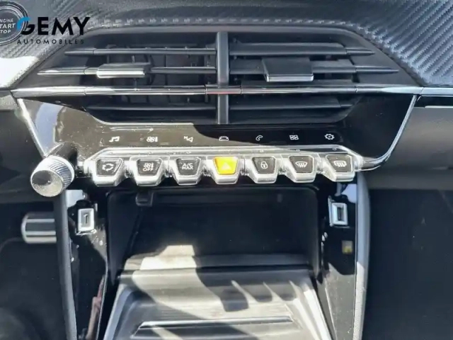 Peugeot 2008 puretech 130 s&amp;s eat8 — photo 17