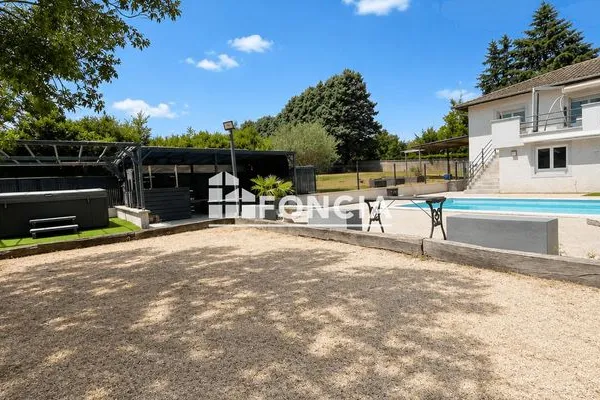 Maison 5 pièces 150 m²