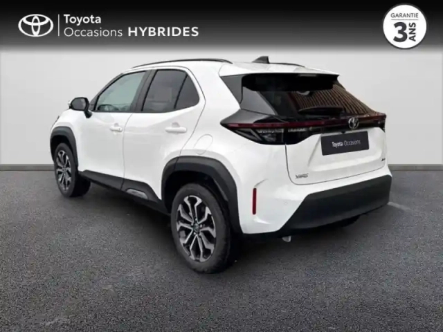 Toyota Yaris cross 116h design my25