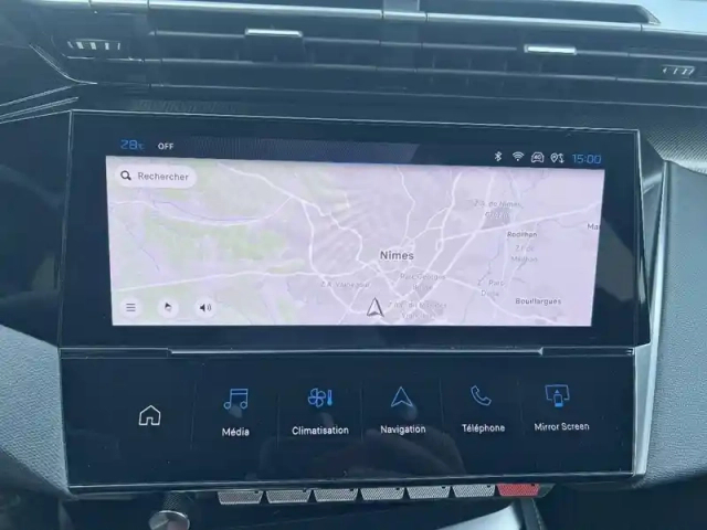 Peugeot 308 phev 225 e-eat8 — photo 17