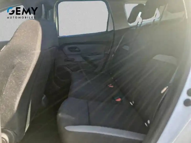 Dacia Duster eco-g 100 4x2 — photo 10