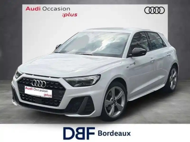 Audi A1 30 tfsi 116 ch s tronic 7 s line
