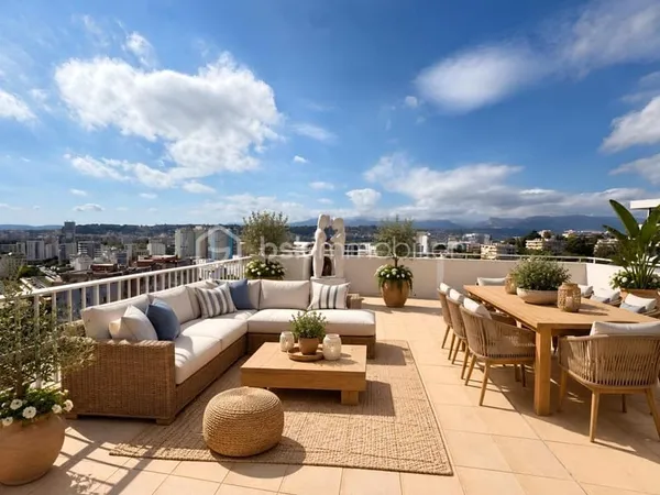 NICE OUEST - DERNIER ÉTAGE - TERRASSE ENV. 300 M² - VUE MER - VENTE INTERACTIVE