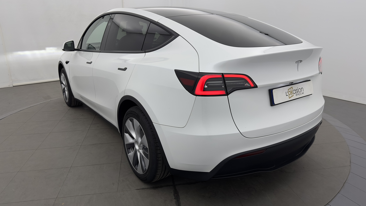 Tesla MODEL Y Grande Autonomie Dual Motor AWD — photo 3