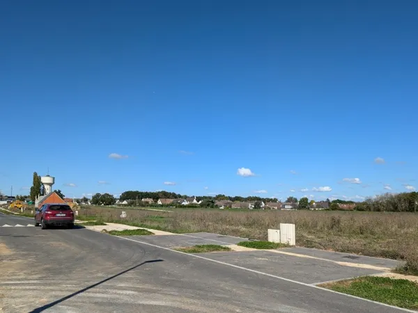 Terrain 701 m²