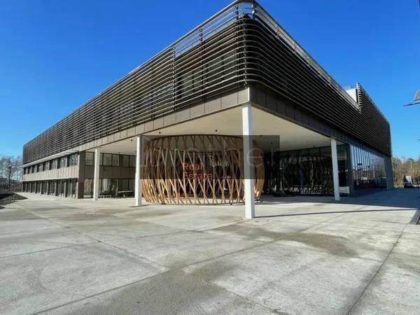 Bureaux 3126 m²