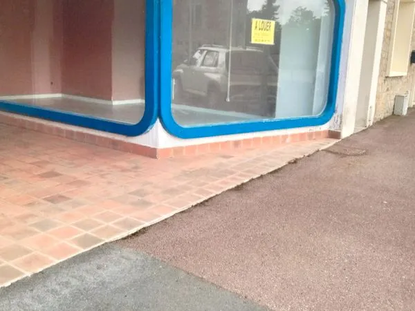 Commerce Vente Saint-Sébastien-de-Raids  50m² 320€