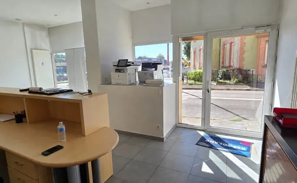 À vendre à Belfort Local professionnel de 49 m2 DPE C