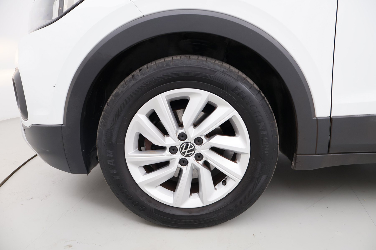 Volkswagen T-Cross — photo 10