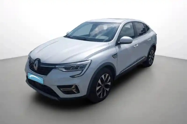Renault Arkana e-tech 145