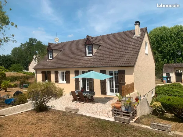 Maison à vendre - 6 pieces - 138.96m2 - terrain 750m2