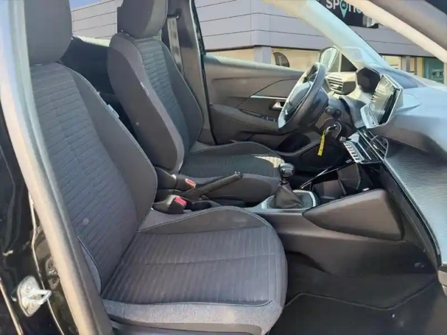 Peugeot 208 puretech 100 s&amp;s bvm6 style — photo 9