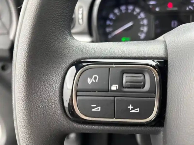 Citroën C3 puretech 83 s&amp;s bvm5 — photo 18