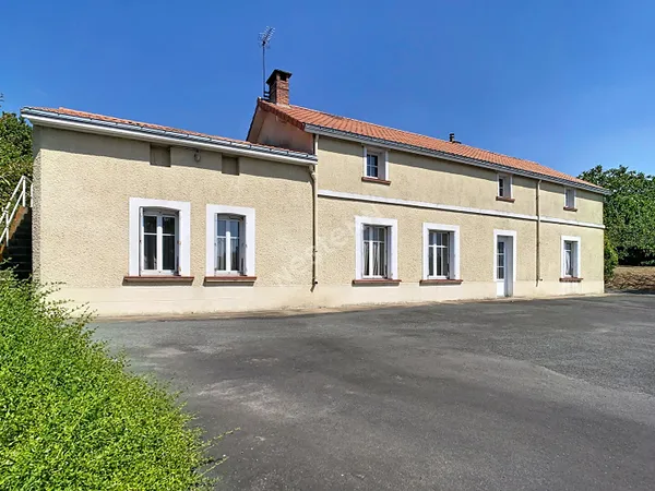 Maison Beaupreau En Mauges 6 pièce(s) 150 m2