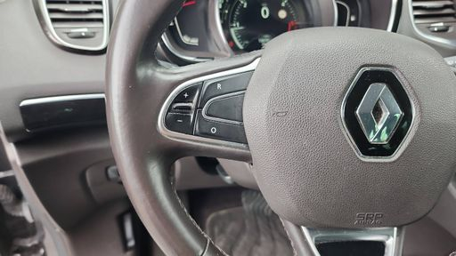 Renault Espace 1.6 dCi 160 EDC6 - Zen – 2017 – 130785 km – Diesel – Boîte Automatique — photo 27