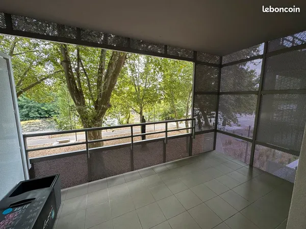 F2 avec vue directe sur le Bassin - 42,78 m² - Ascenseur PMR