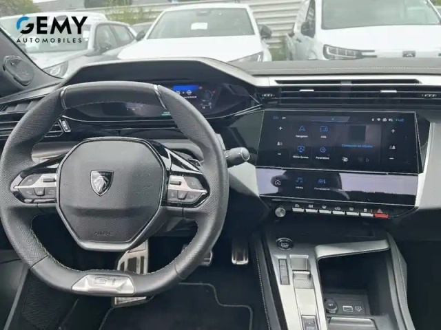 Peugeot 408 phev 225 e-eat8 — photo 8