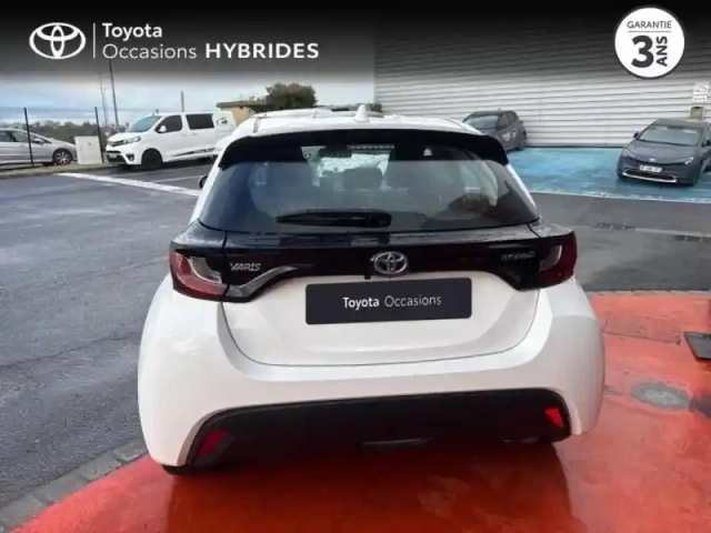 Toyota Yaris 120 vvt-i dynamic business 5p my22 — photo 4