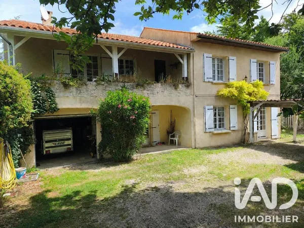 Maison 6 pièces 200 m²