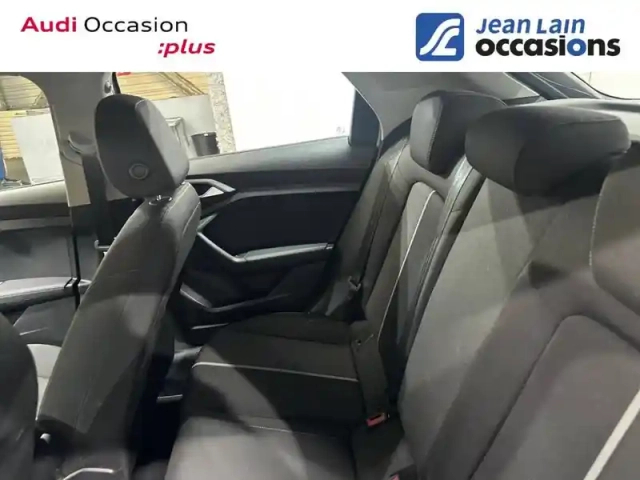 Audi A1 citycarver 30 tfsi 110 ch s tronic 7 — photo 17