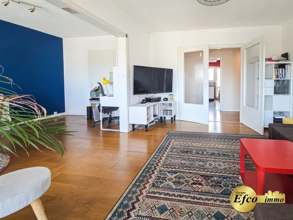 Appartement 5 pièces 102 m²