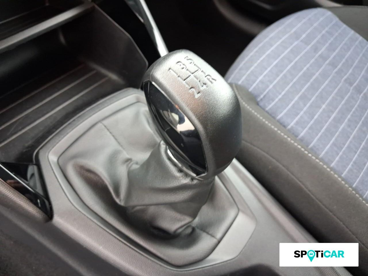 Peugeot 208 like puretech 75 s s bvm5 — photo 14