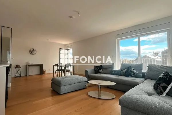 Appartement 4 pièces 96 m²