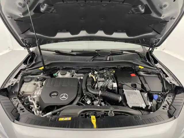 Mercedes Gla 250 e hybrid eq 8g-dct — photo 20