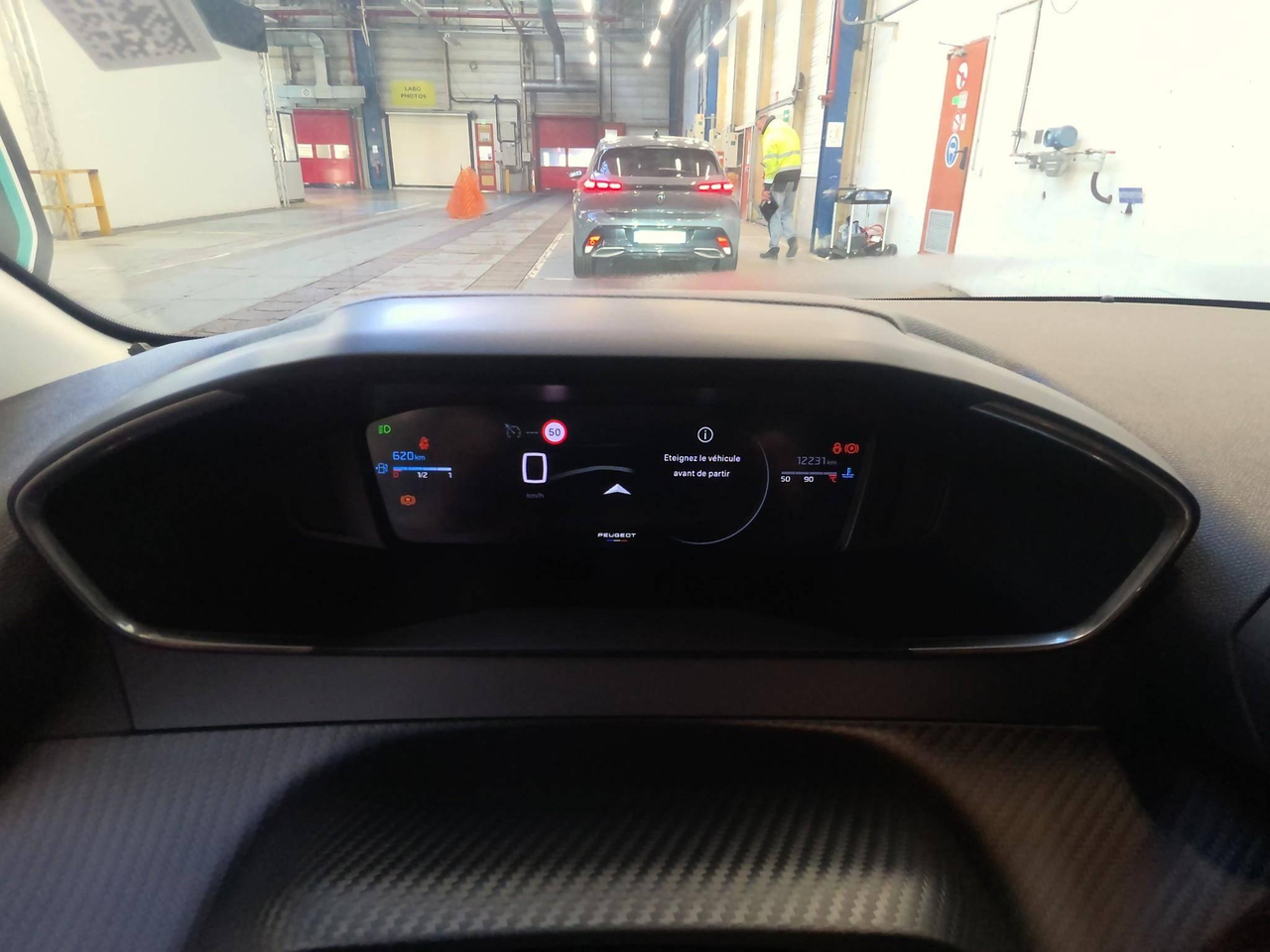Peugeot 208 — photo 4