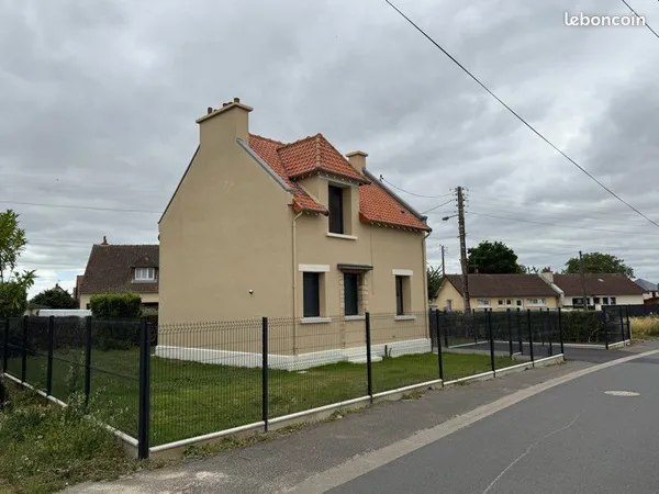 Maison à louer - May Sur Orne