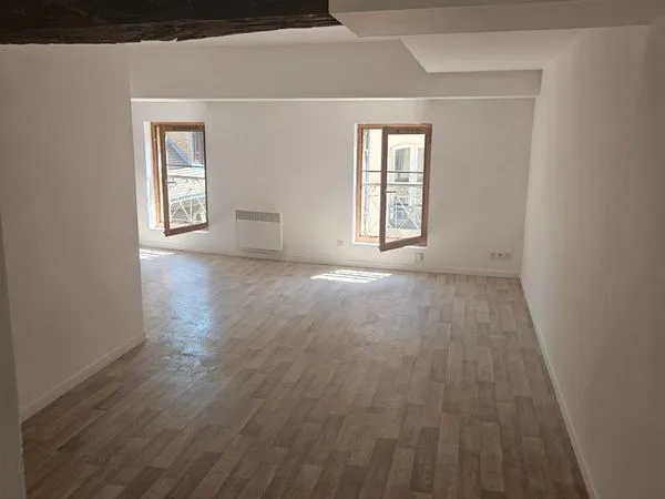 Appartement T 2 centre ville Bergerac