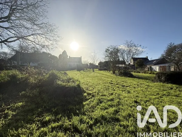 Terrain 1000 m²