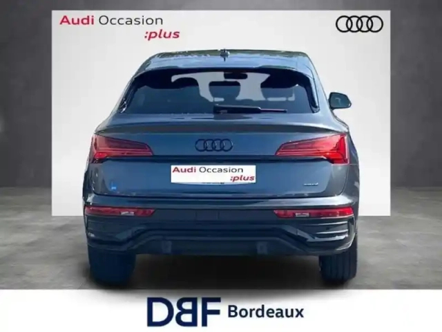 Audi Q5 55 tfsie 367 s tronic 7 quattro s line — photo 4