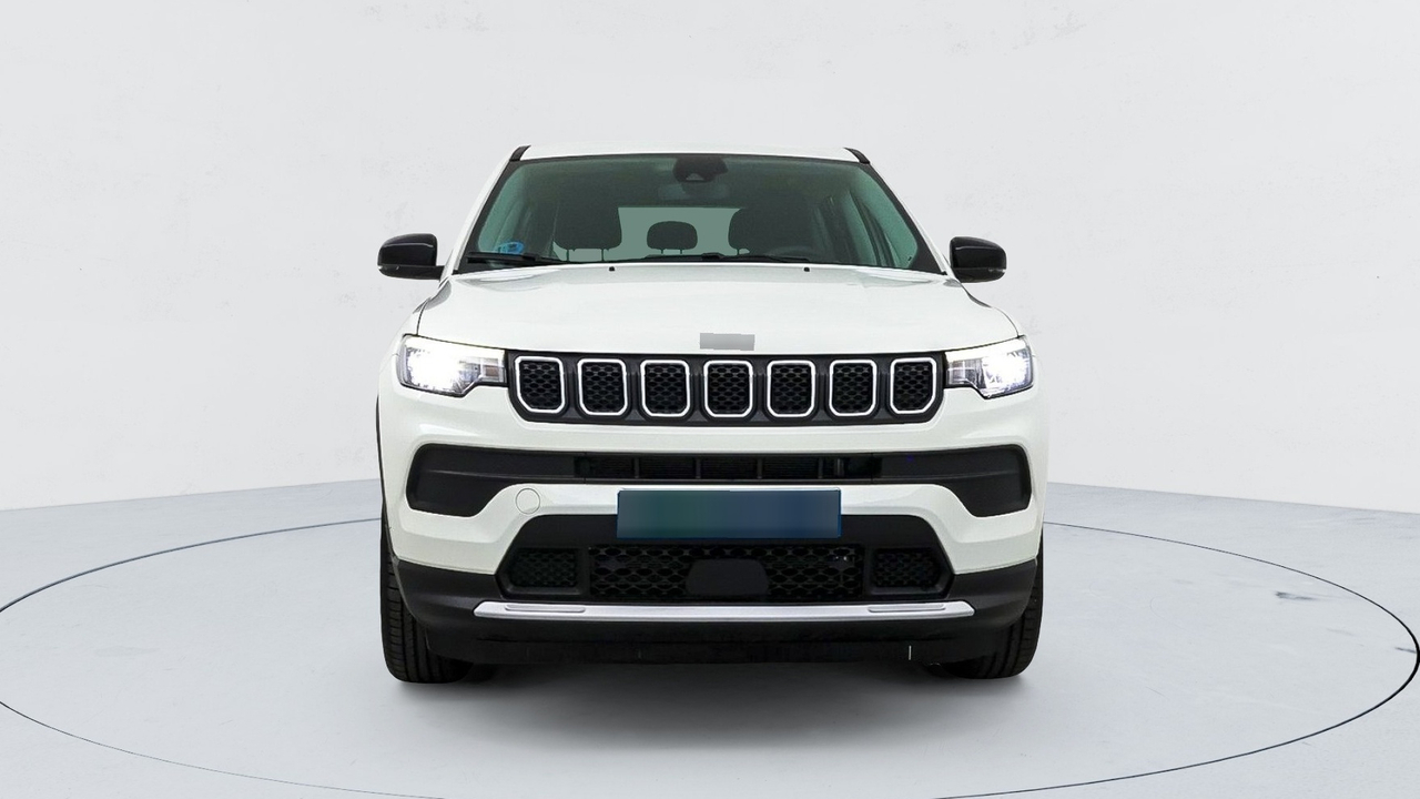 Jeep Compass — photo 8