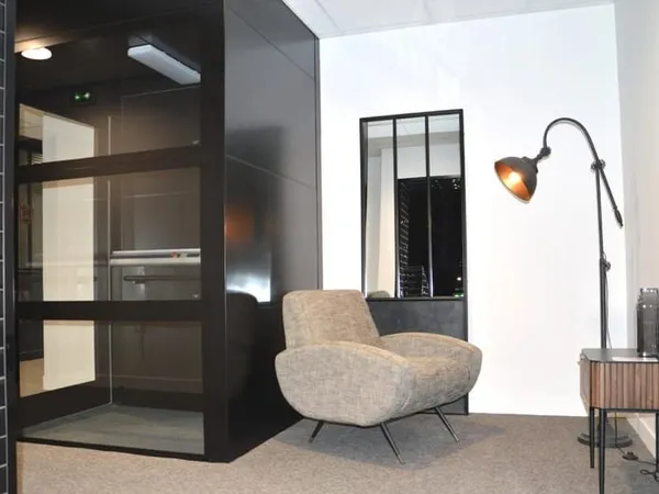Bureau et espace de travail Vente Annecy  110m² 880€
