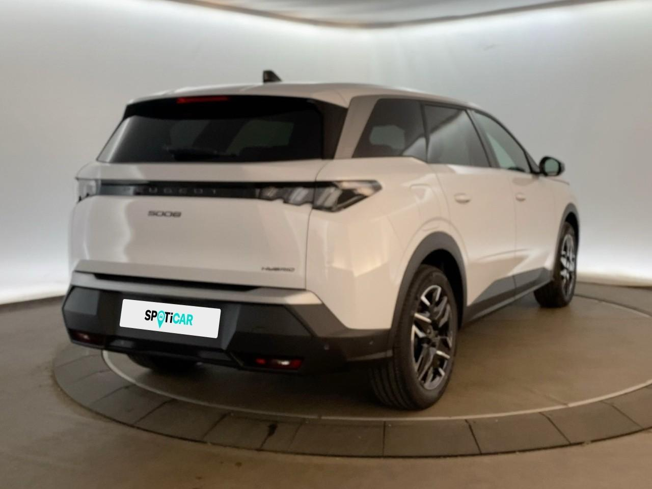 Peugeot 5008 hybrid 145 ch e-dcs6 allure — photo 7