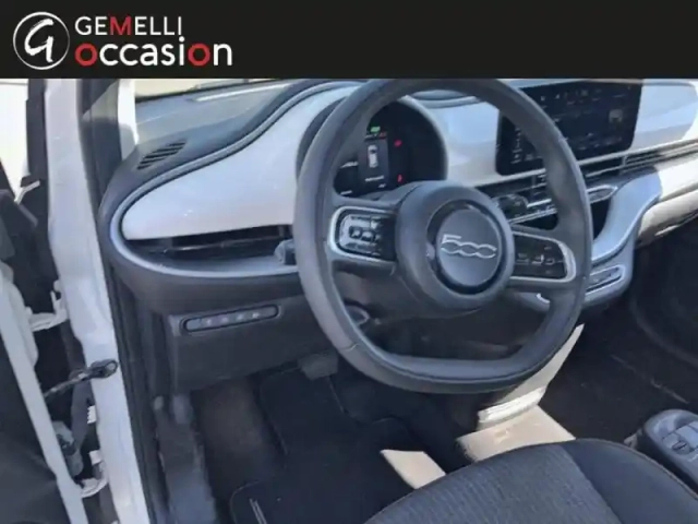 Fiat 500 e berline my22 95ch icône 23.8 kwh — photo 10