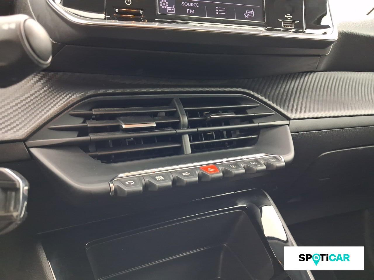 Peugeot 208 1.2 puretech 75ch s&s like 2022 — photo 15