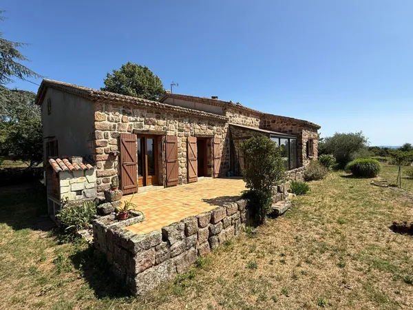 Maison 4 pièces 134 m²