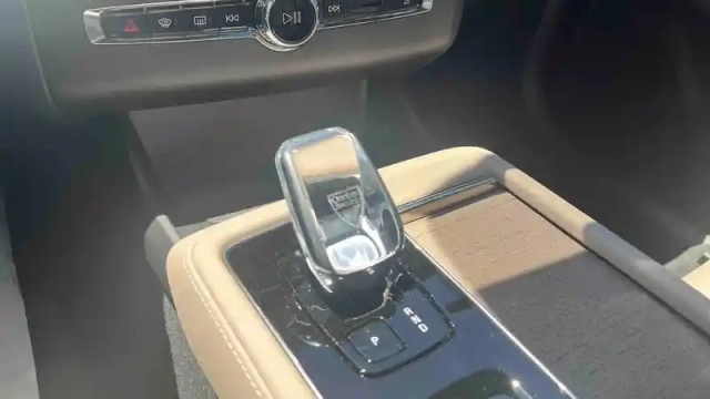 Volvo Xc90 t8 awd hybride rechargeable 455 ch geartronic 8 7pl — photo 10