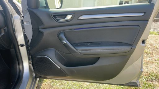 Renault Megane Estate 1.5 dCi 110 - Intens – 2018 – 111679 km – Diesel – Boîte Manuelle — photo 63