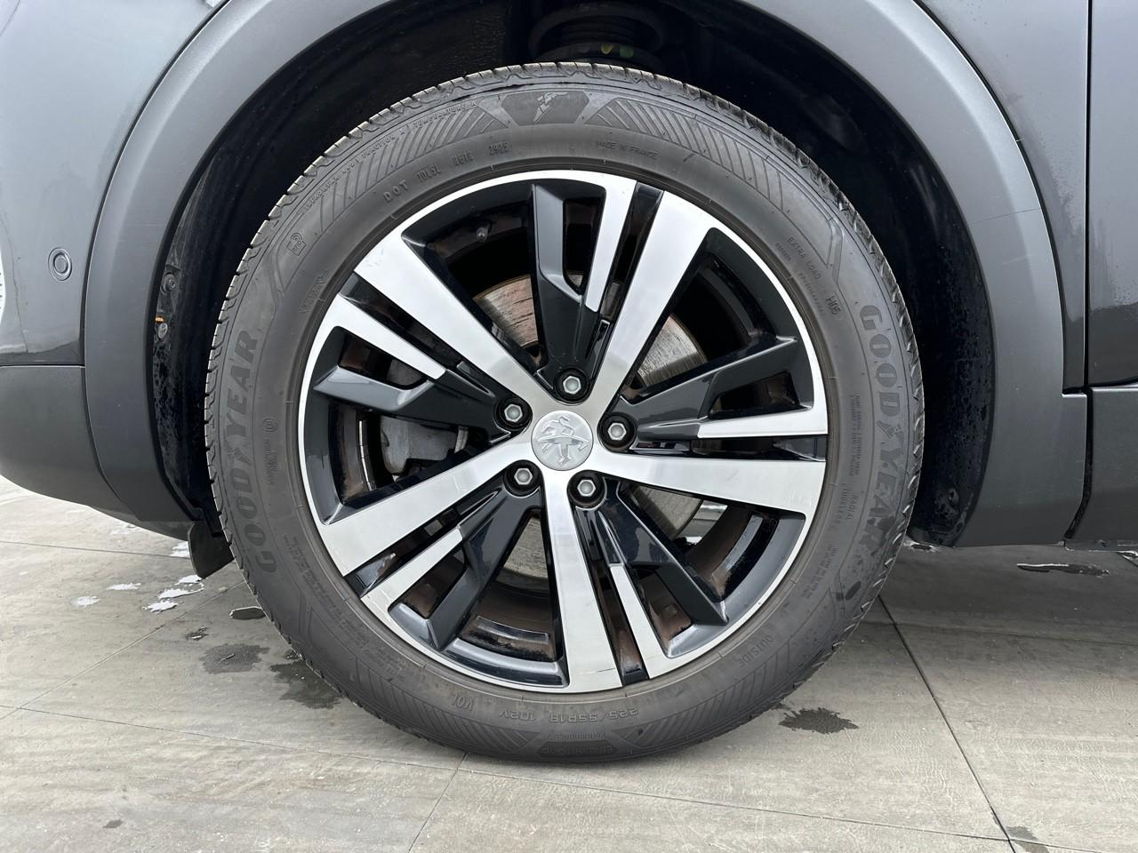 Peugeot 3008 hybrid 225 e-eat8 gt — photo 14