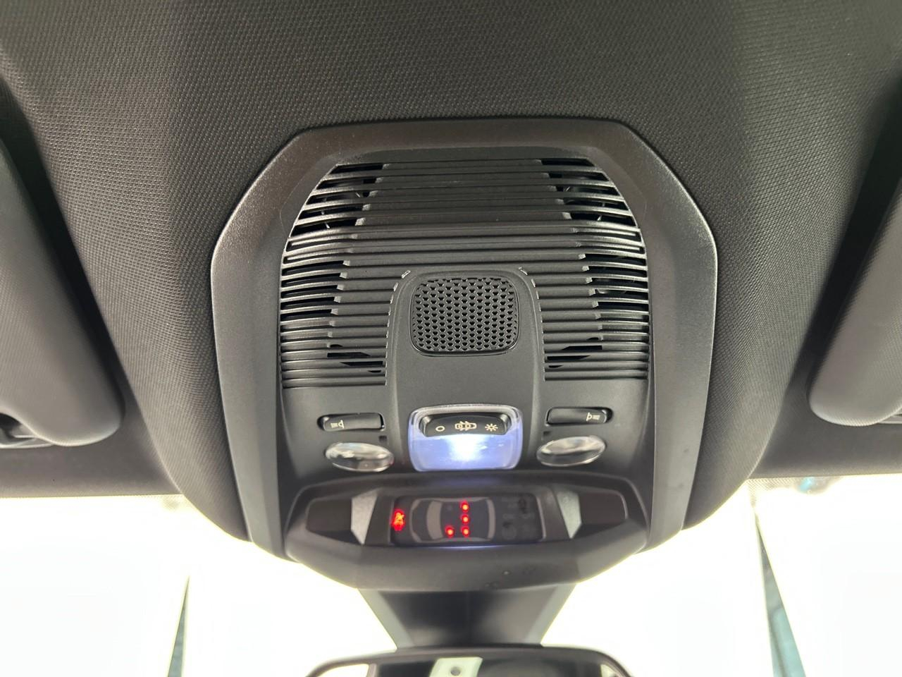 Peugeot 3008 bluehdi 130ch s&s eat8 allure pack — photo 34